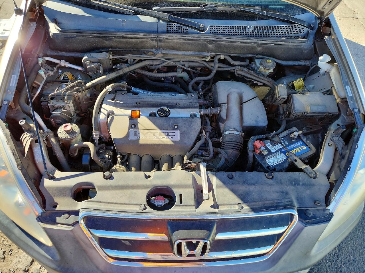 2005 HONDA CR-V LX photo 12