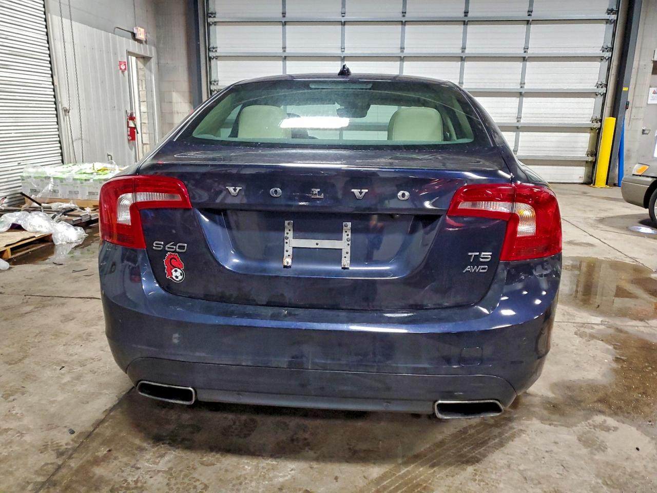 2016 VOLVO S60 PREMIER photo 6