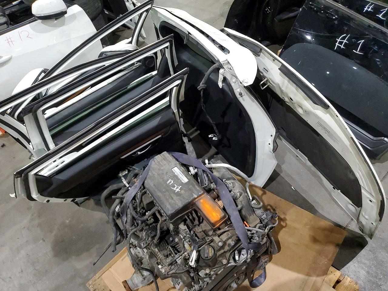 2018 HONDA CR-V EX photo 5