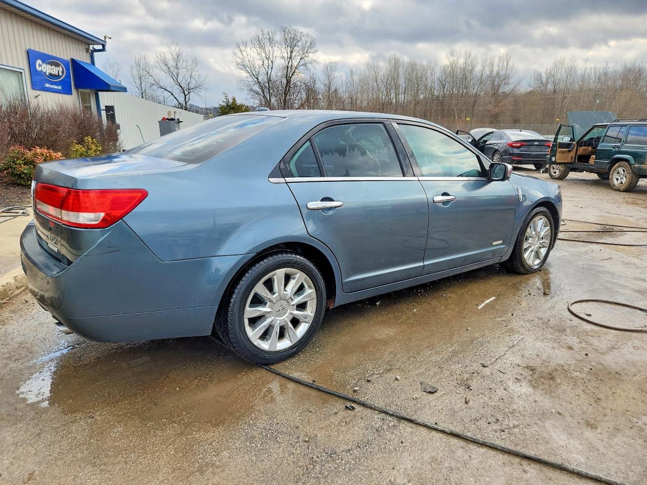 2012 LINCOLN MKZ HYBRID photo 5