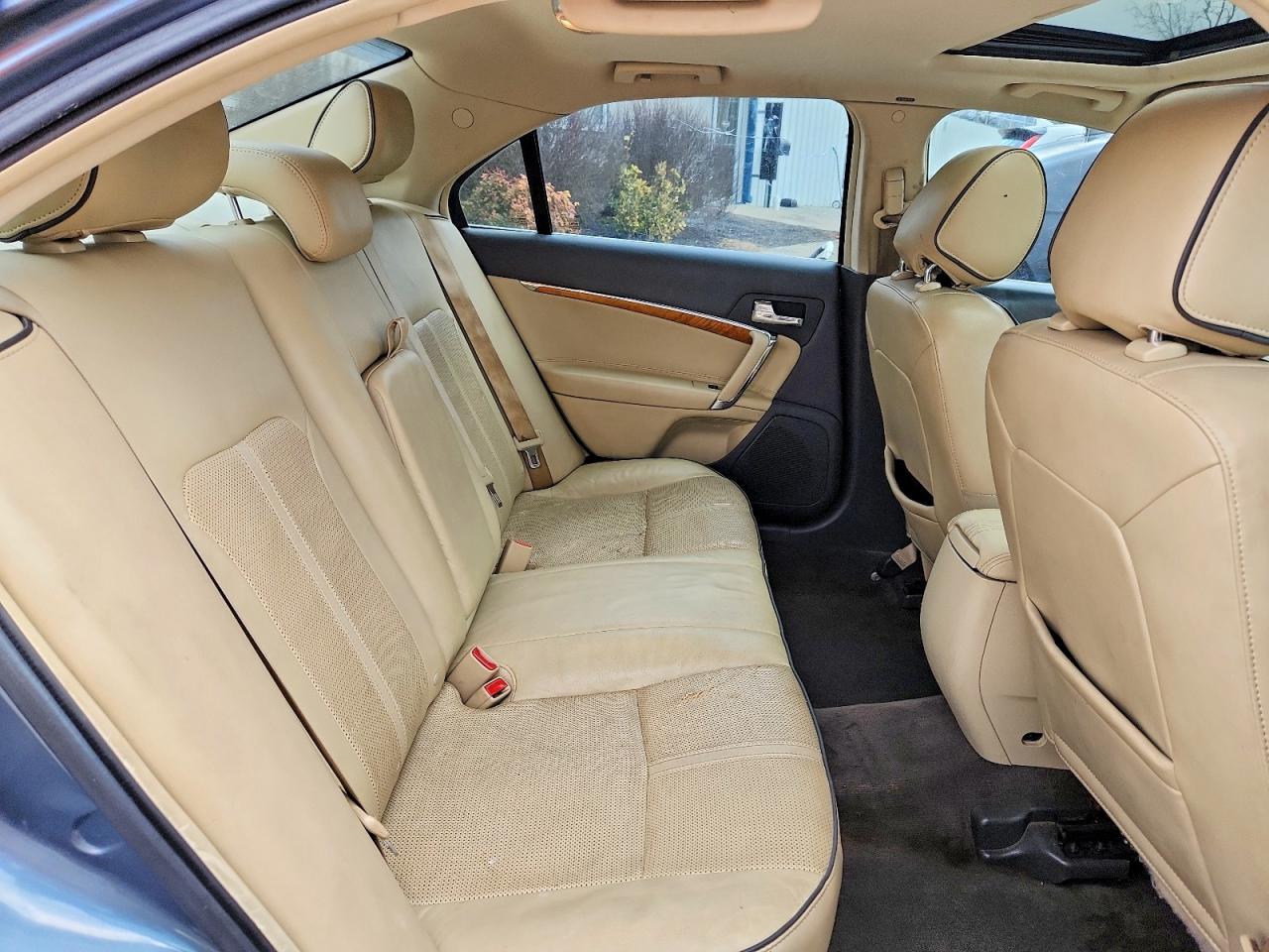 2012 LINCOLN MKZ HYBRID photo 19