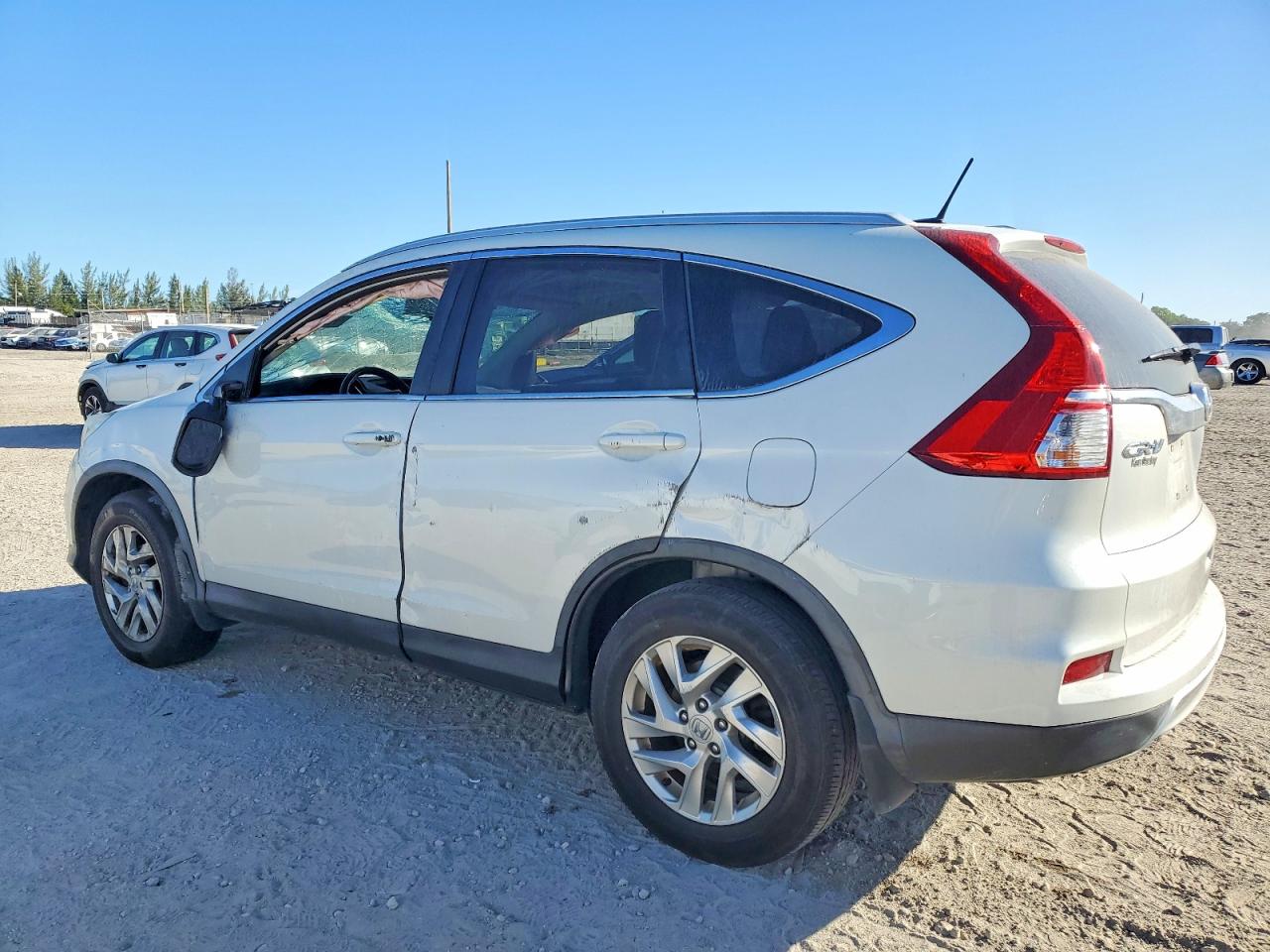 2016 HONDA CR-V EXL photo 2