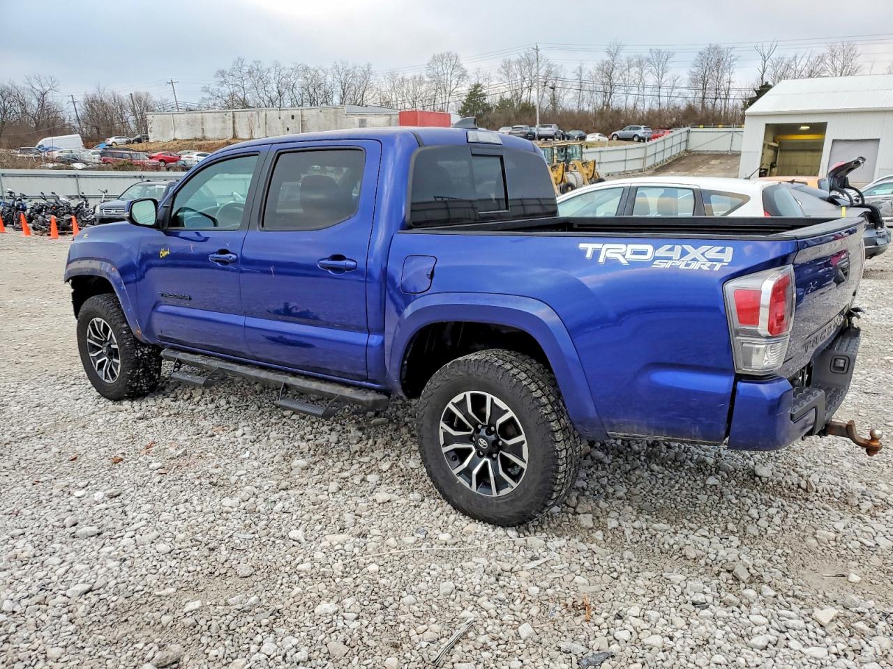 2022 TOYOTA TACOMA DOUBLE CAB photo 2
