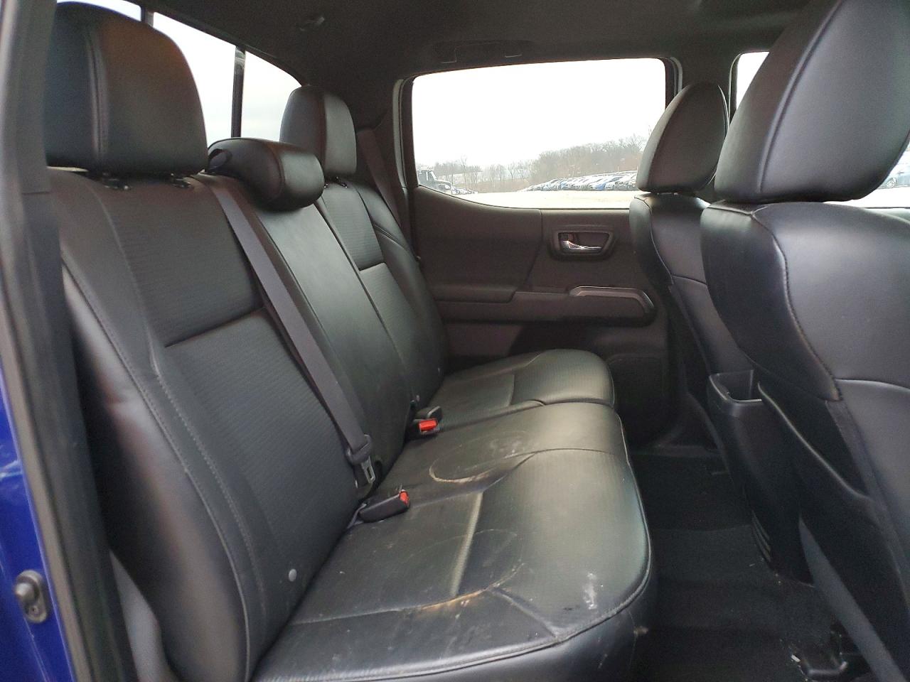 2022 TOYOTA TACOMA DOUBLE CAB photo 10