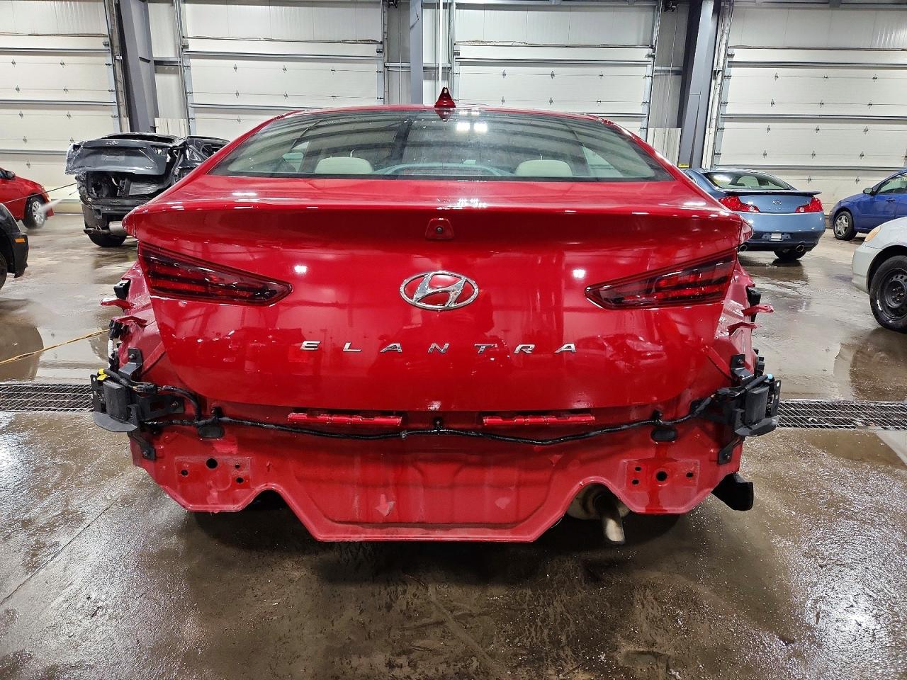 2019 HYUNDAI ELANTRA SEL photo 6