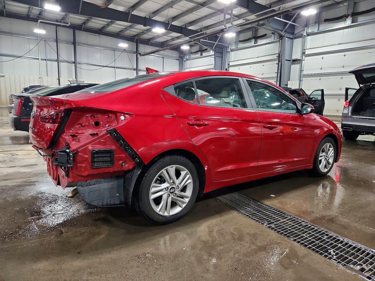 2019 HYUNDAI ELANTRA SEL photo 3