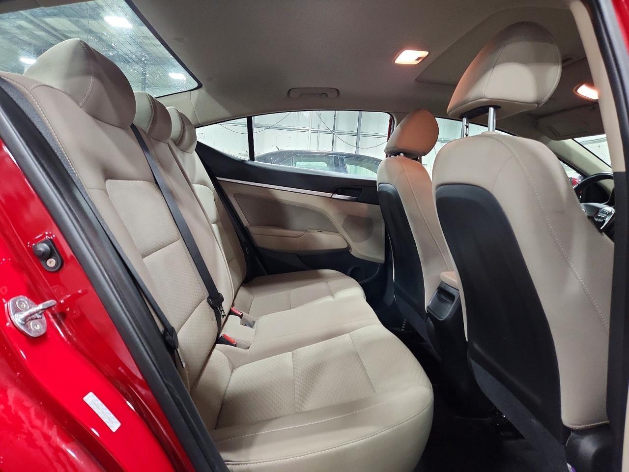 2019 HYUNDAI ELANTRA SEL photo 10