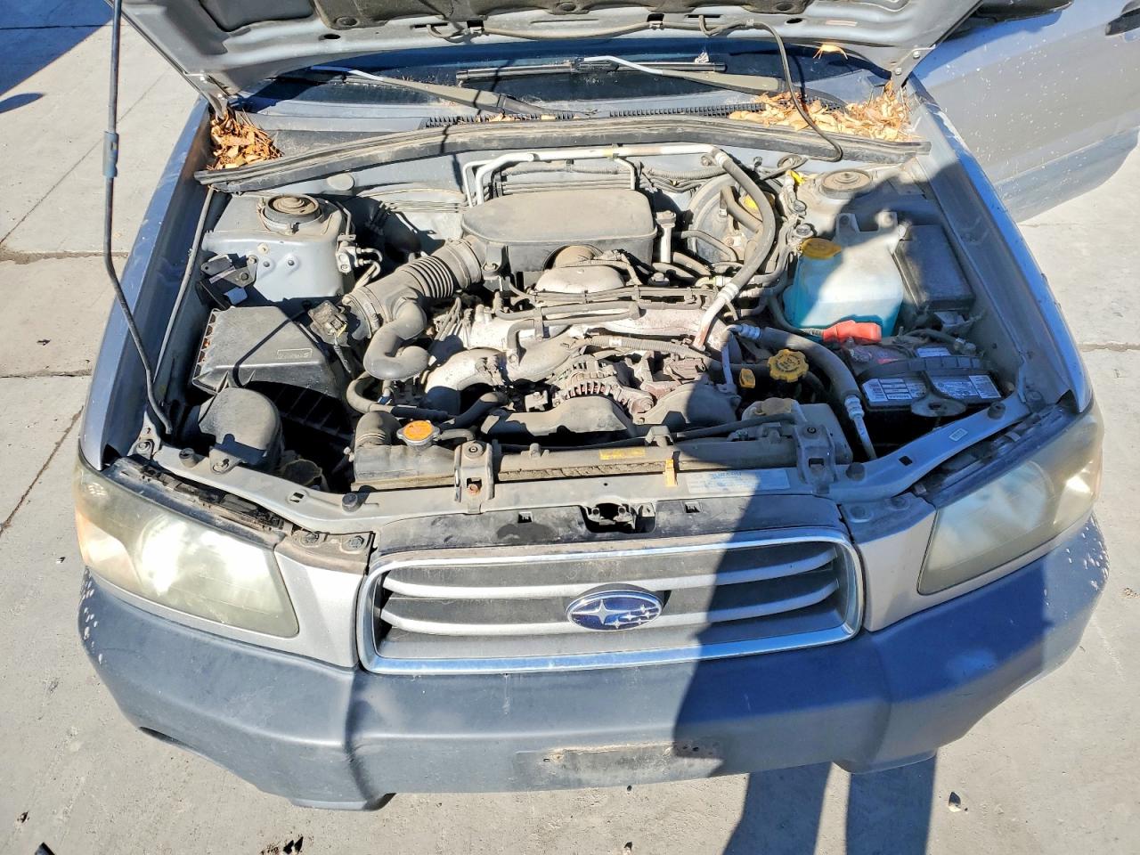 2005 SUBARU FORESTER 2.5X photo 11
