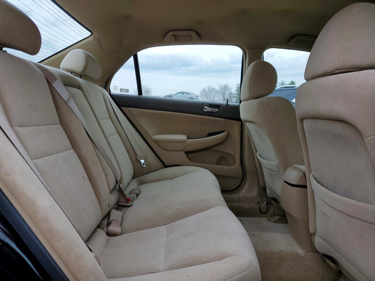 2005 HONDA ACCORD LX photo 10