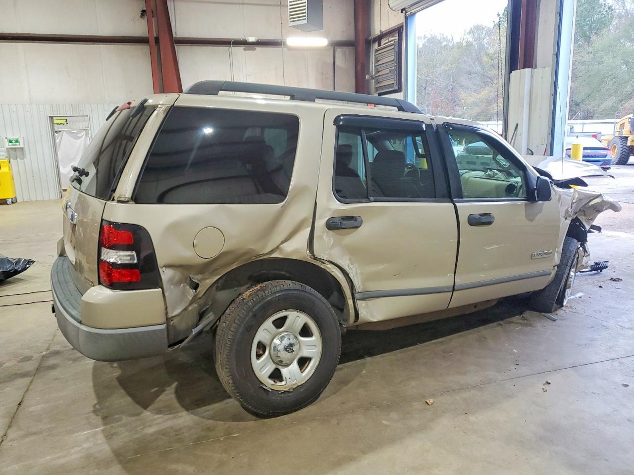 2006 FORD EXPLORER XLS photo 3
