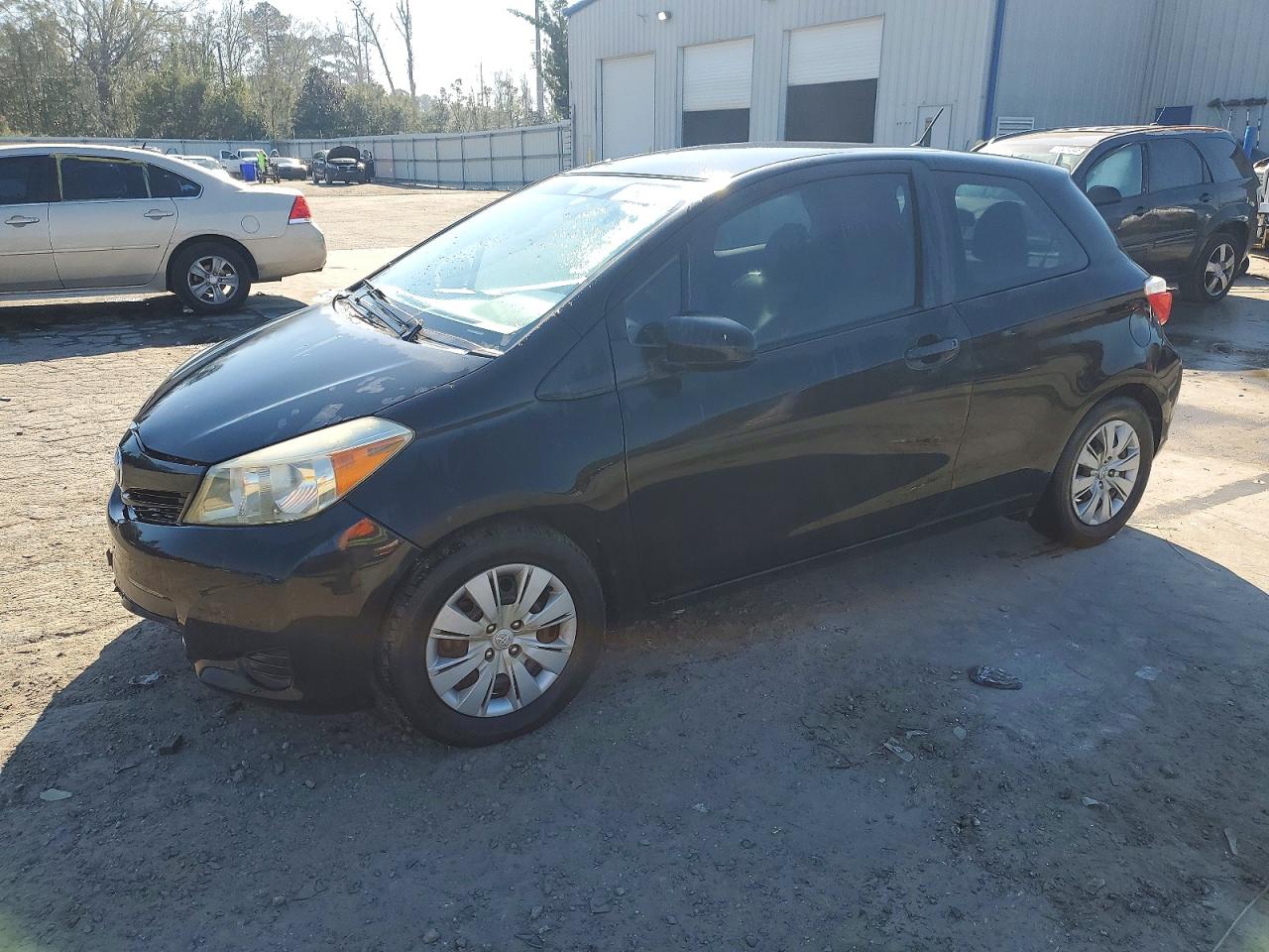 2012 TOYOTA YARIS