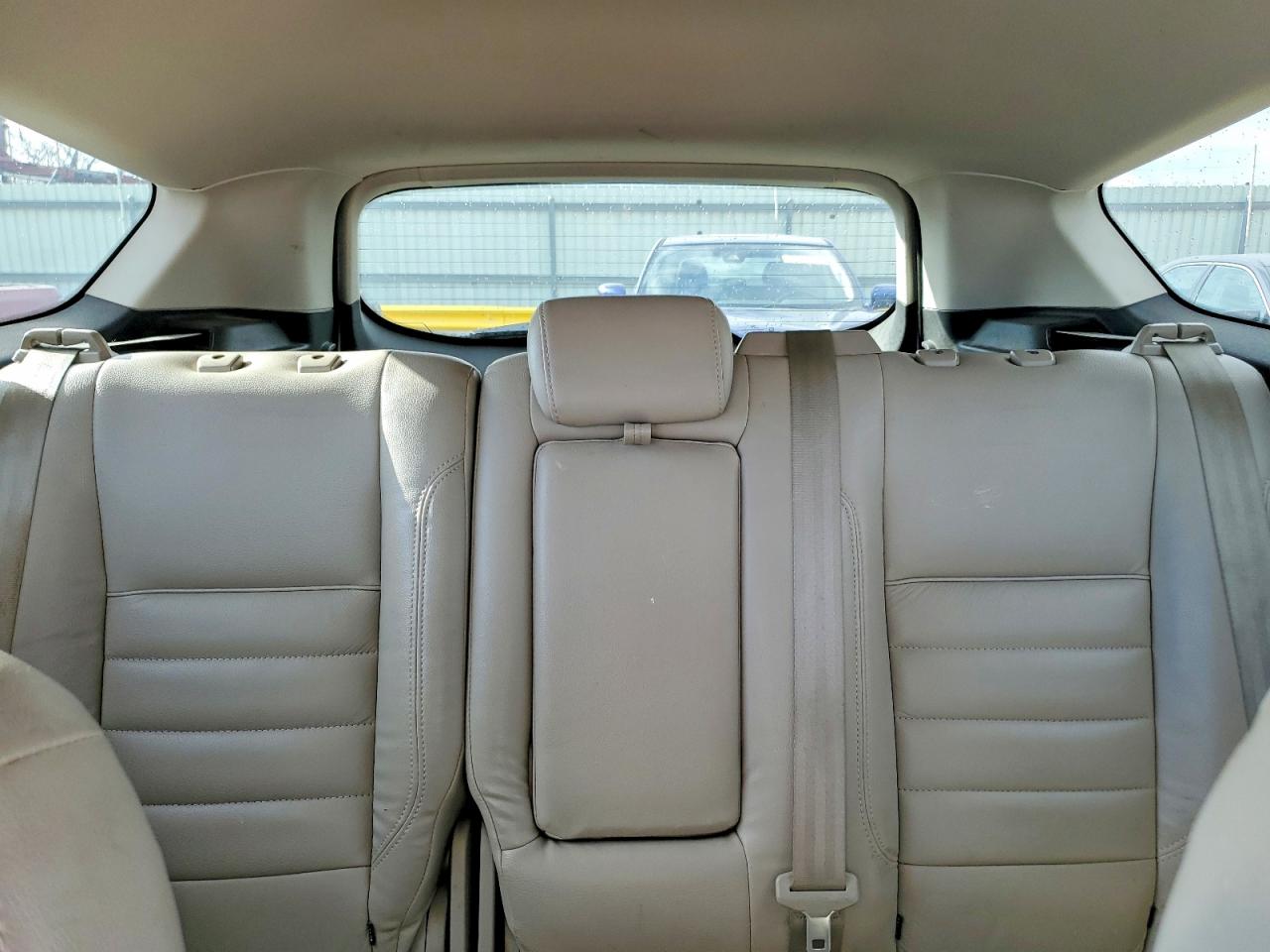 2016 FORD ESCAPE SE photo 10