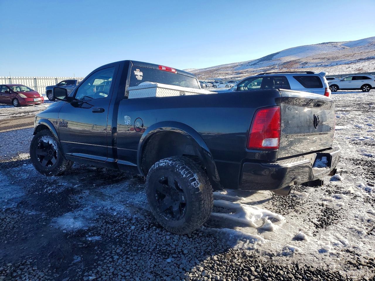 2016 RAM 1500 ST photo 2