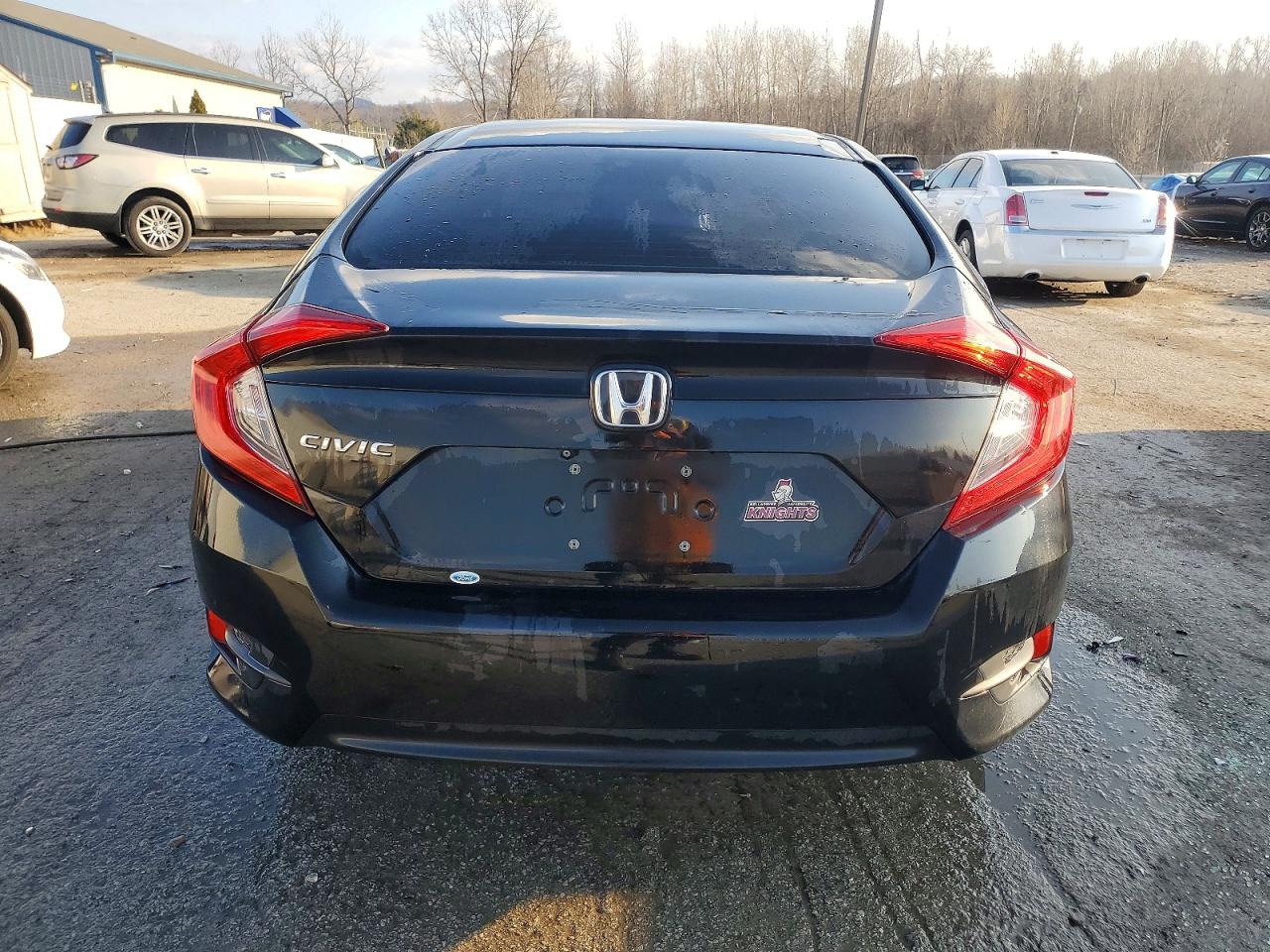 2016 HONDA CIVIC LX photo 6