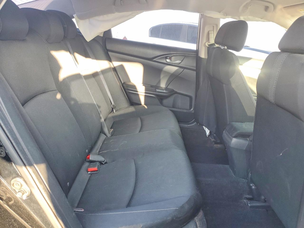 2016 HONDA CIVIC LX photo 10