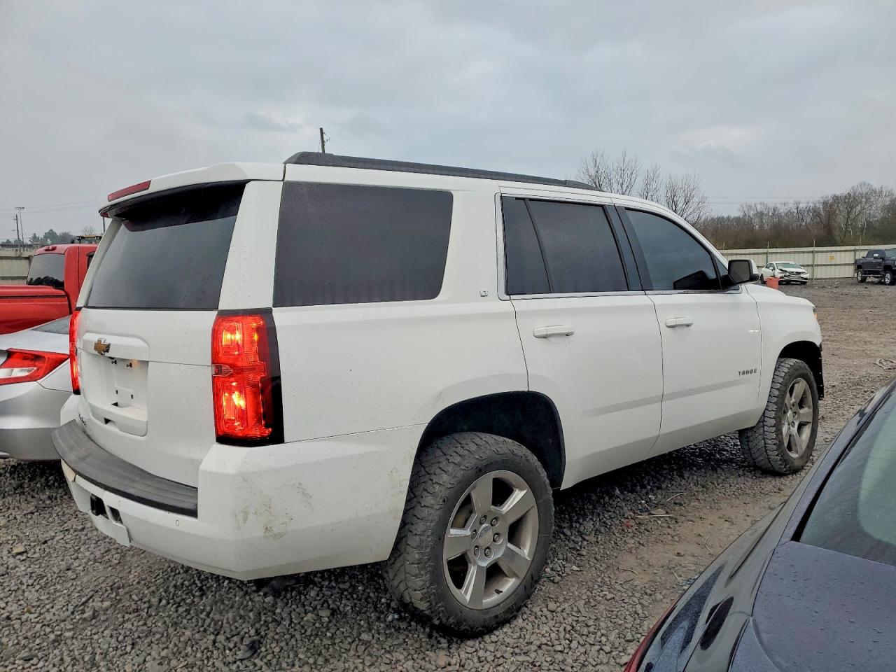 2017 CHEVROLET TAHOE K1500 LT photo 3