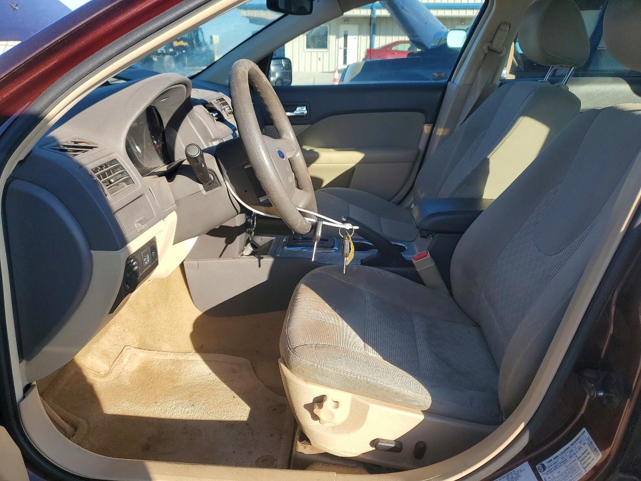 2012 FORD FUSION SE photo 13