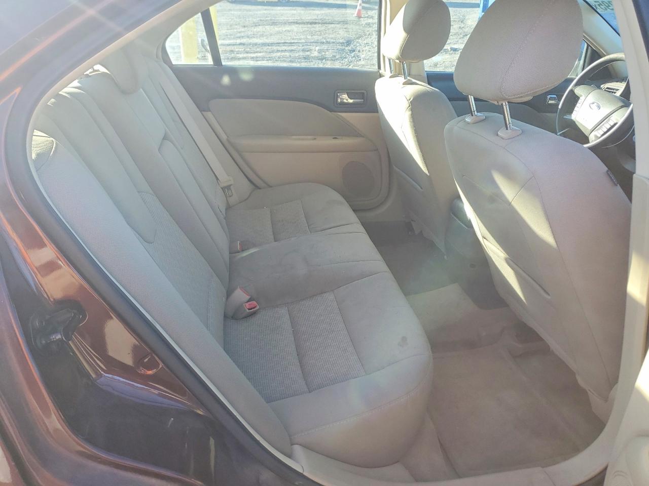2012 FORD FUSION SE photo 19