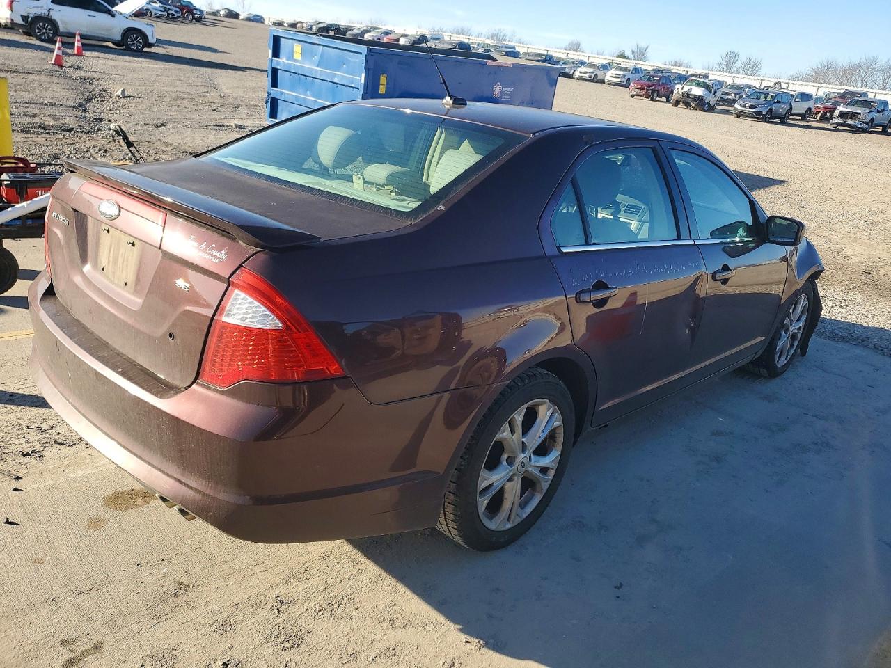 2012 FORD FUSION SE photo 5