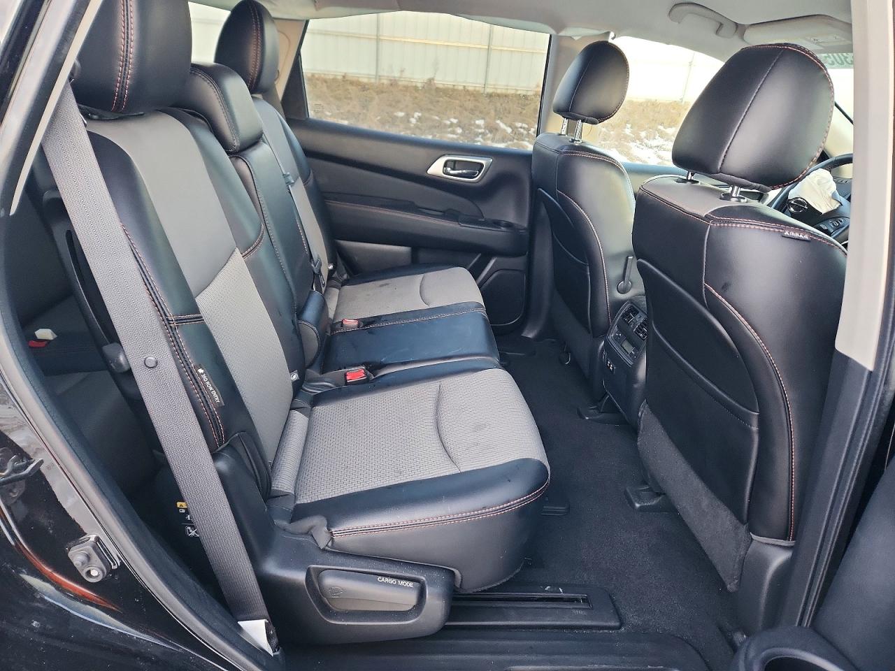2020 NISSAN PATHFINDER SV photo 31