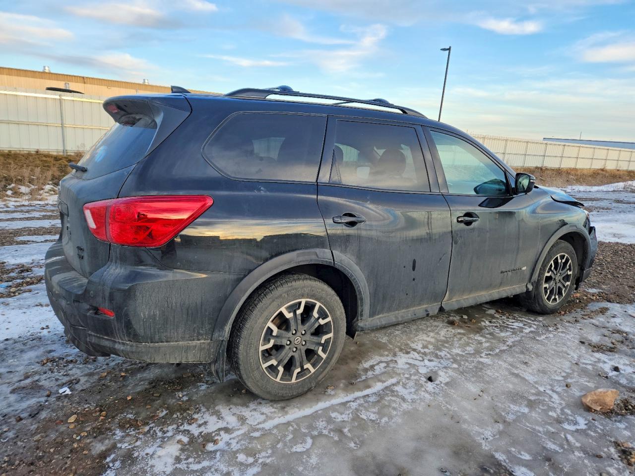 2020 NISSAN PATHFINDER SV photo 7