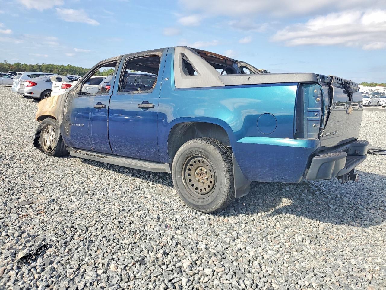 2007 CHEVROLET AVALANCHE C1500 photo 3