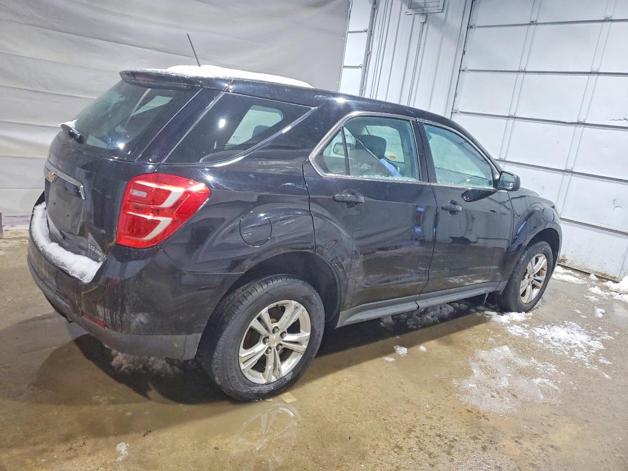 2016 CHEVROLET EQUINOX LS photo 5