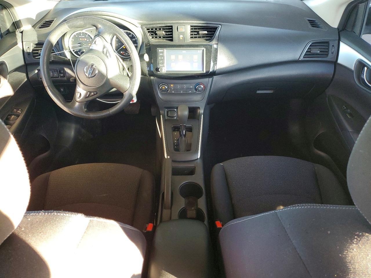2019 NISSAN SENTRA S photo 8