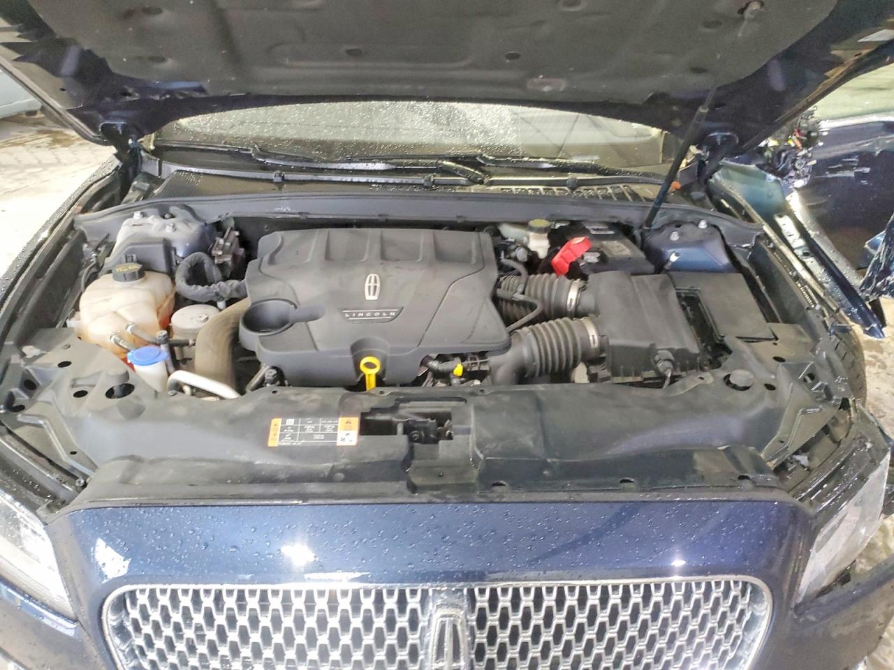 2017 LINCOLN CONTINENTAL RESERVE photo 11