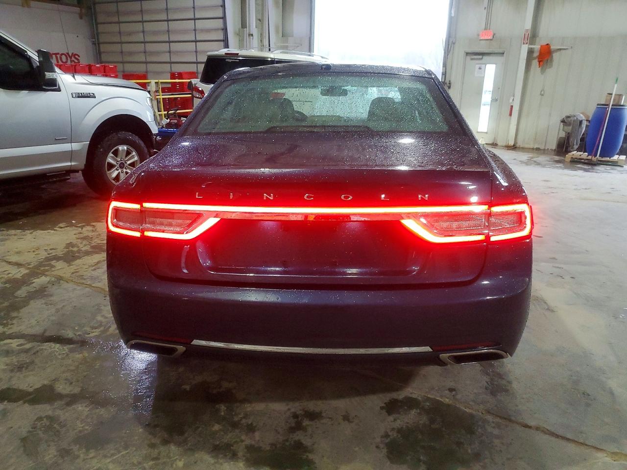 2017 LINCOLN CONTINENTAL RESERVE photo 6