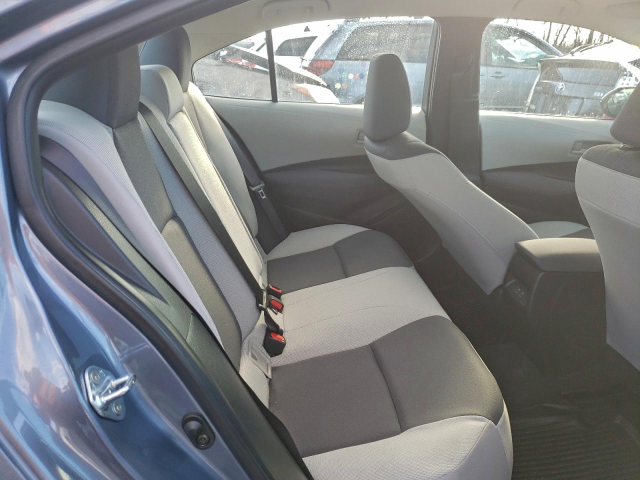 2024 TOYOTA COROLLA LE photo 10