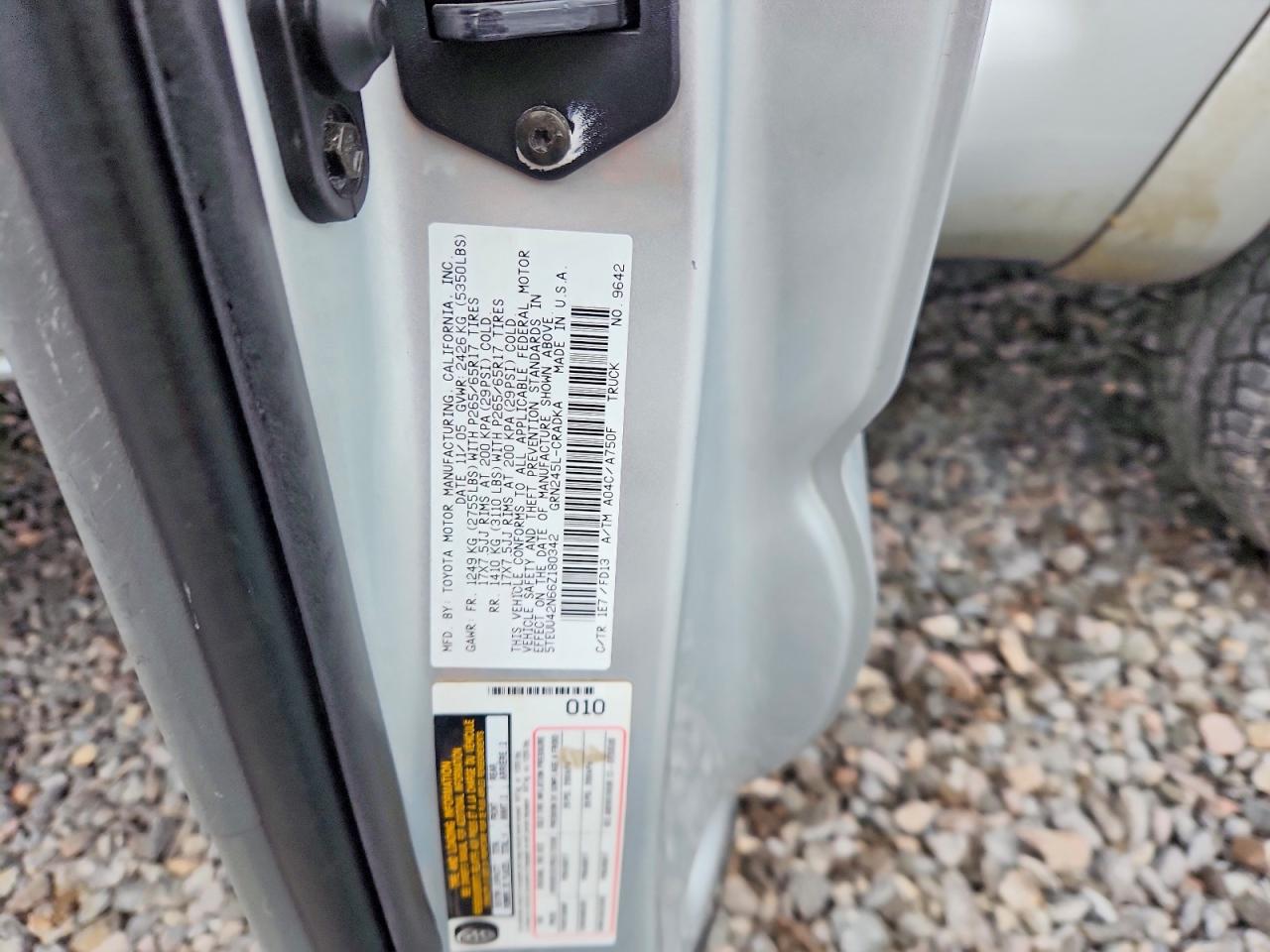 2006 TOYOTA TACOMA photo 12