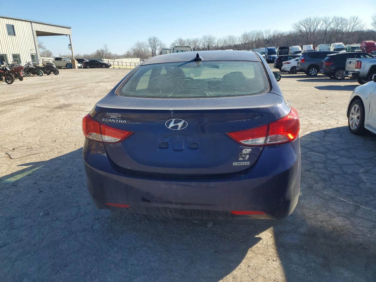 2013 HYUNDAI ELANTRA GLS photo 5