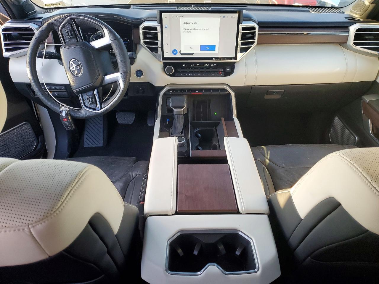 2023 TOYOTA SEQUOIA SR5 photo 8