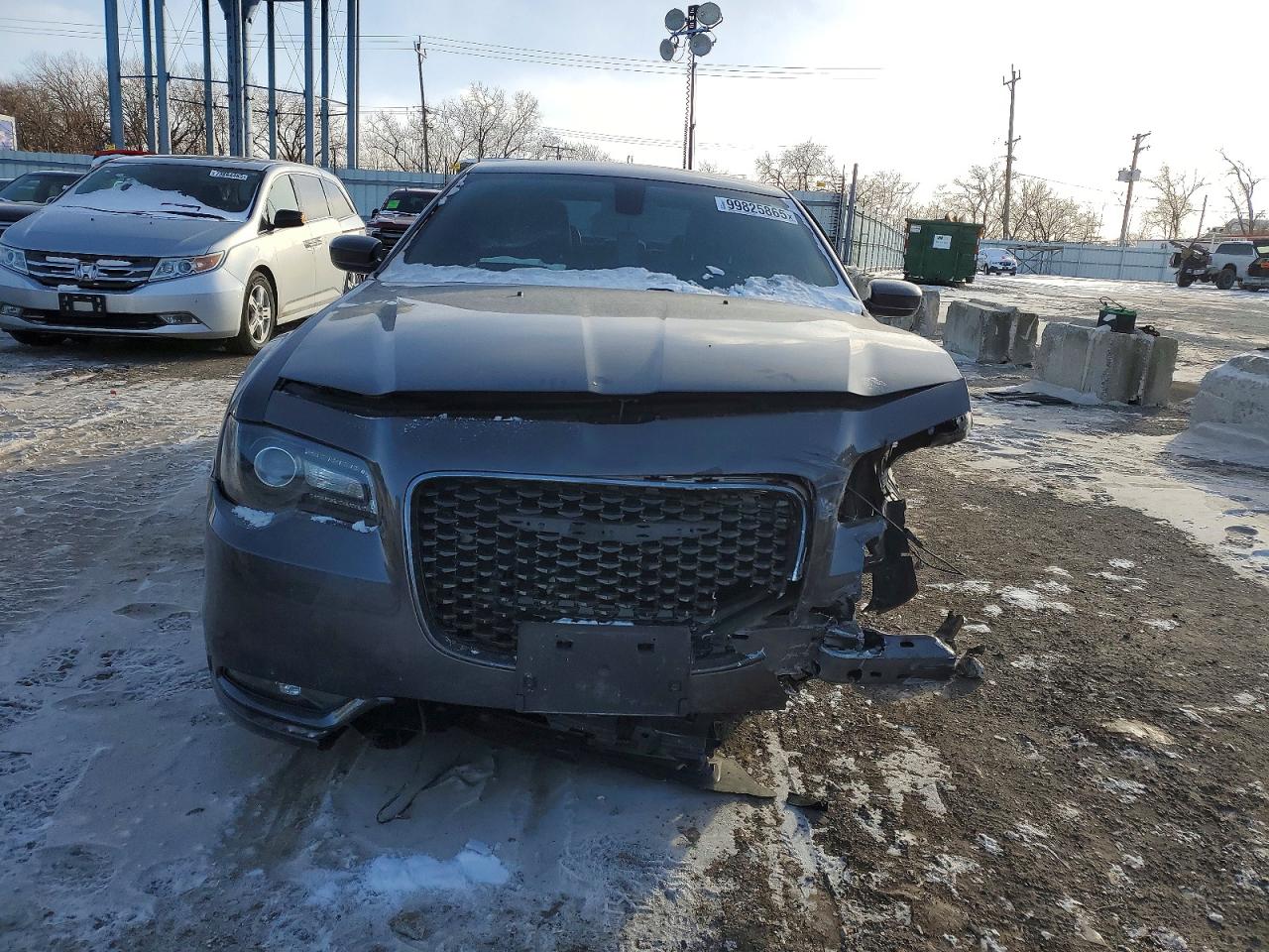 2015 CHRYSLER 300 S photo 5