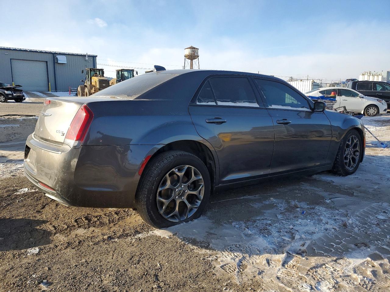 2015 CHRYSLER 300 S photo 3