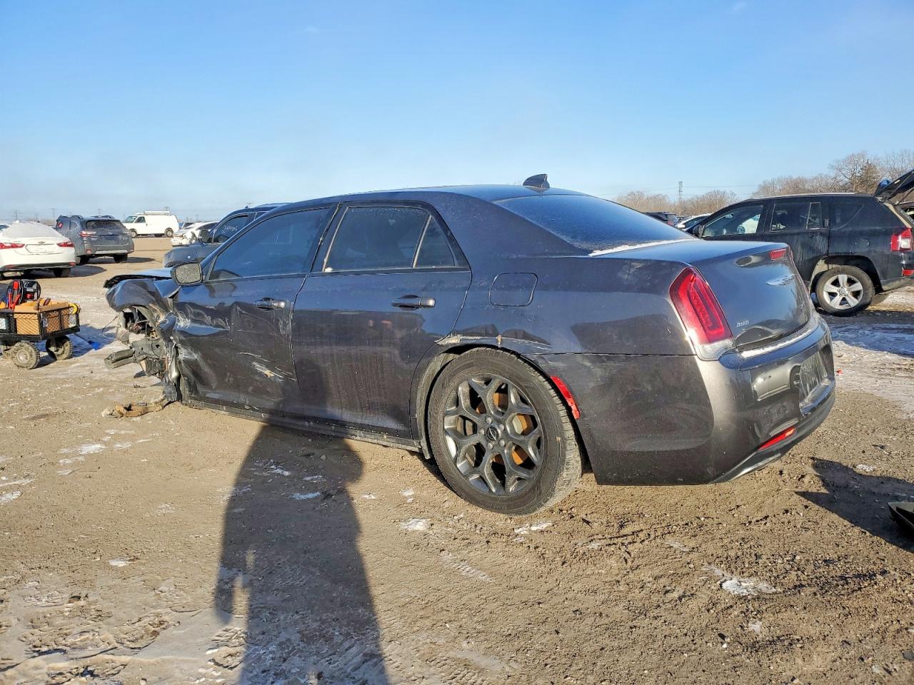 2015 CHRYSLER 300 S photo 2