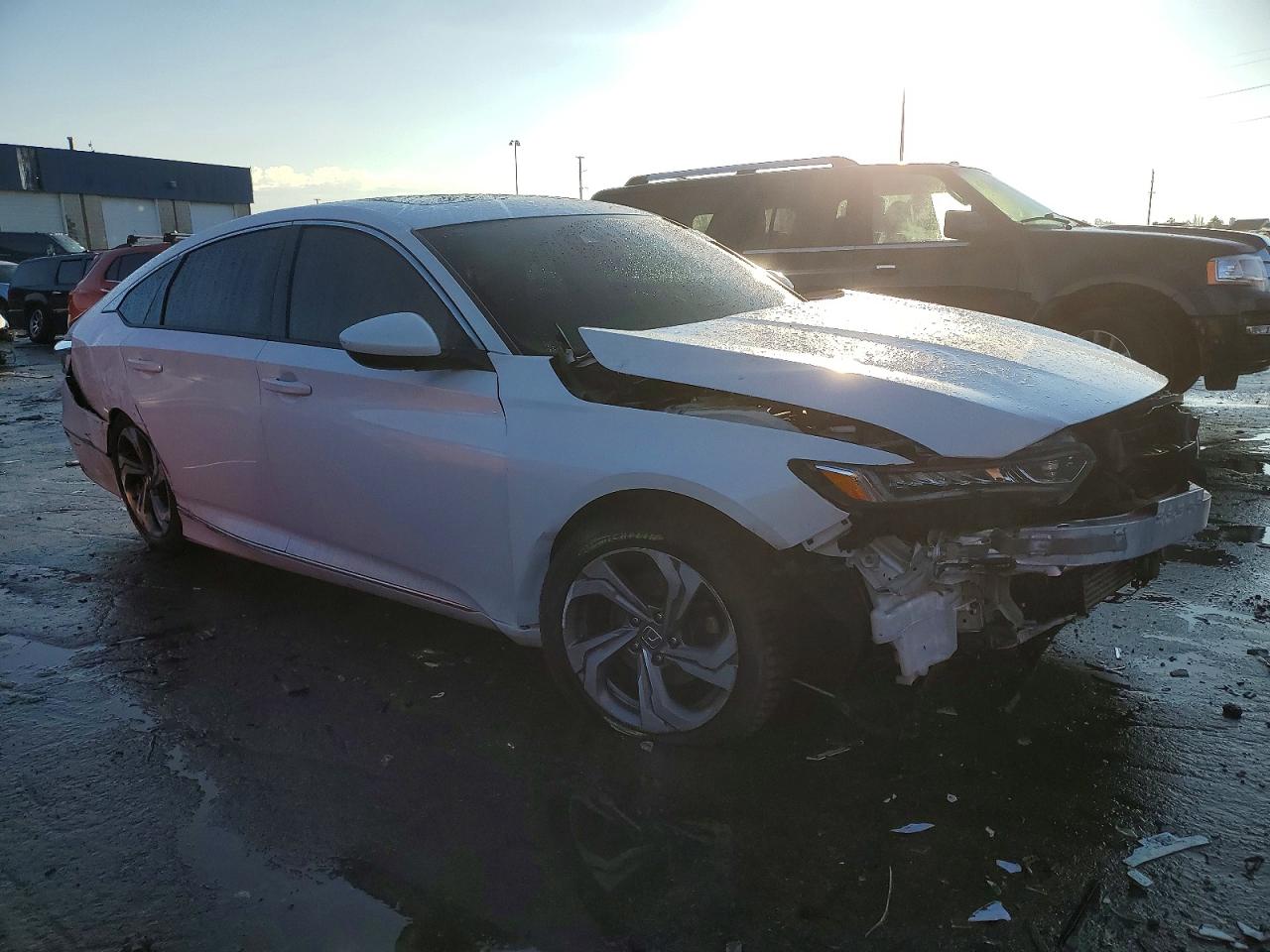 2018 HONDA ACCORD EX photo 4