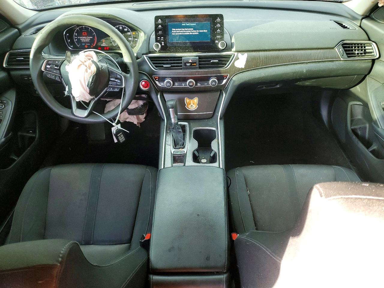 2018 HONDA ACCORD EX photo 8