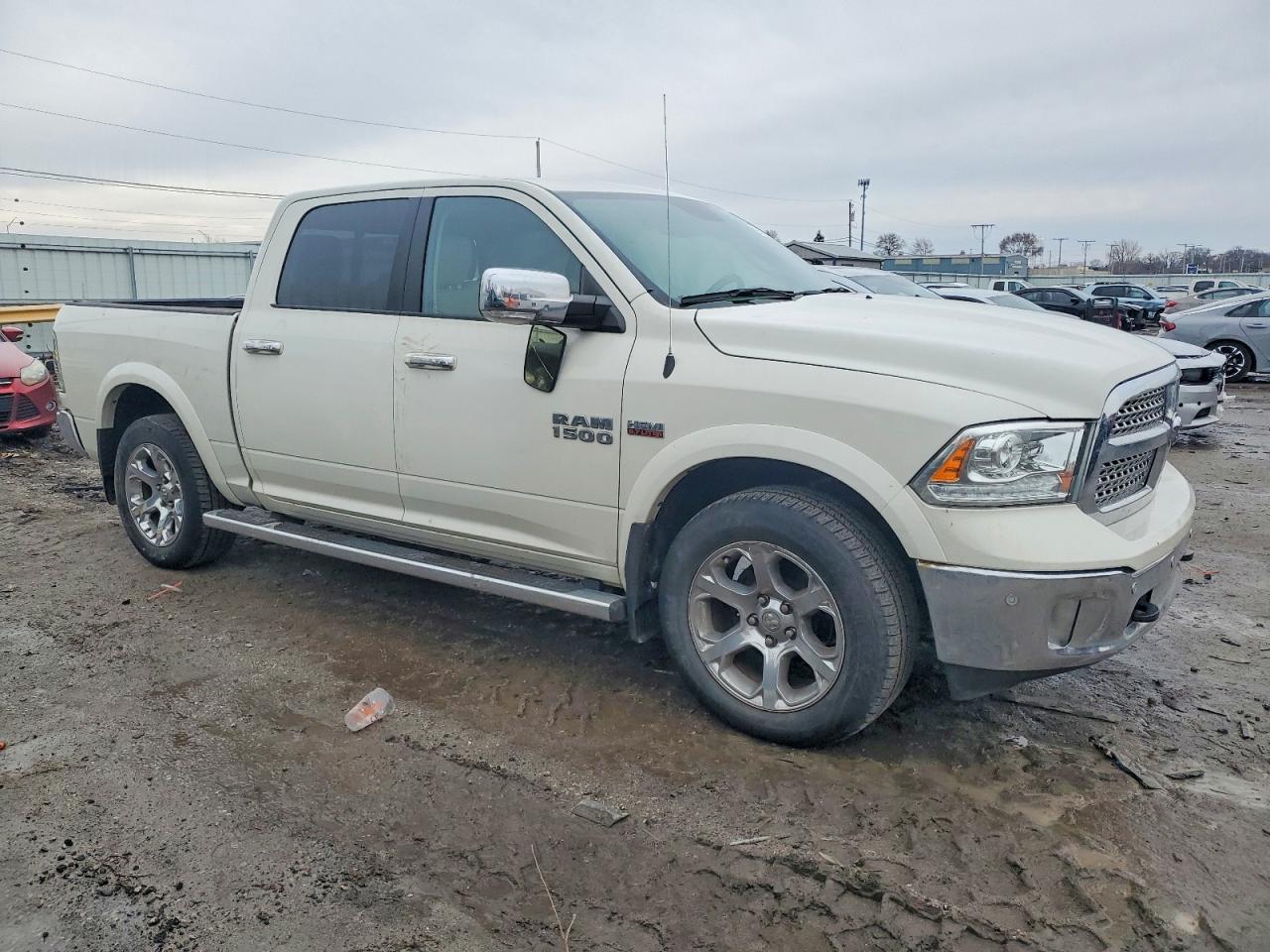 2017 RAM 1500 LARAMIE photo 7