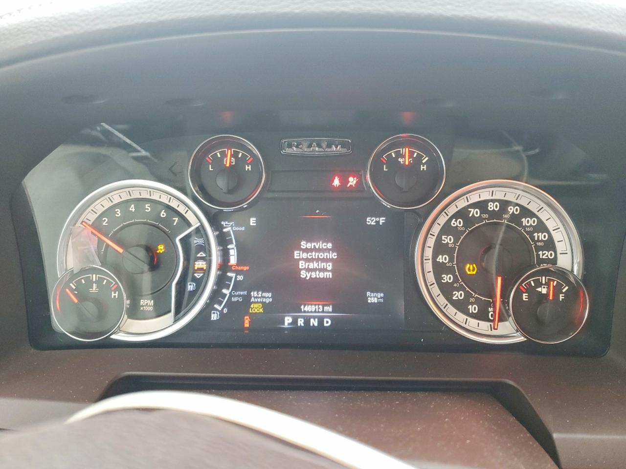 2017 RAM 1500 LARAMIE photo 17