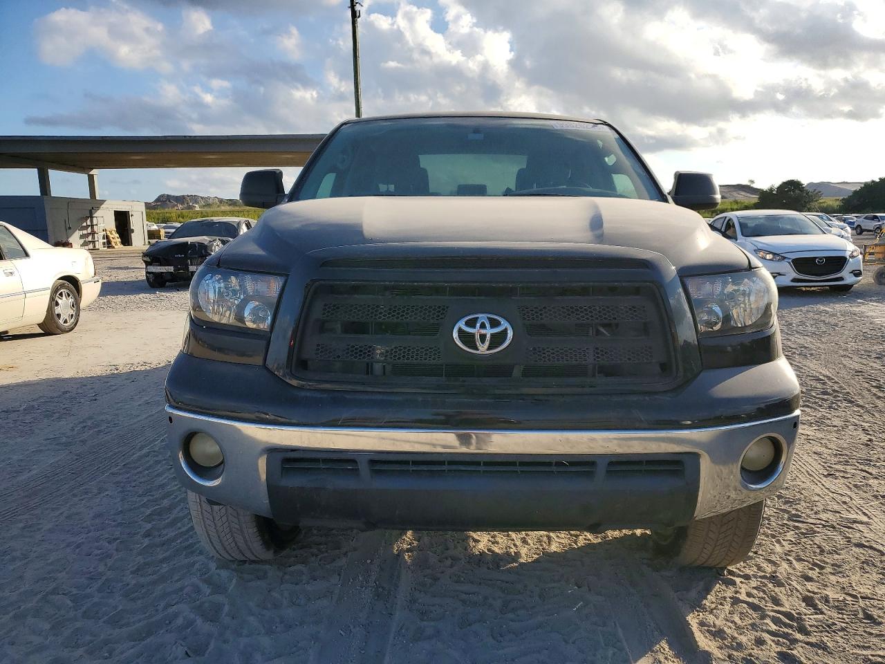 2011 TOYOTA TUNDRA DOUBLE CAB SR5 photo 5