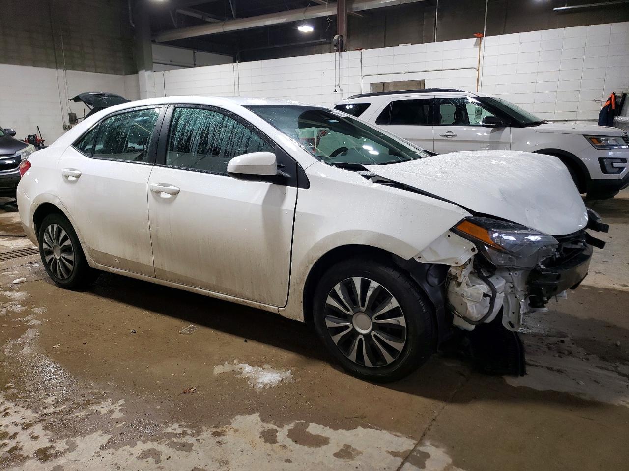 2017 TOYOTA COROLLA L photo 4
