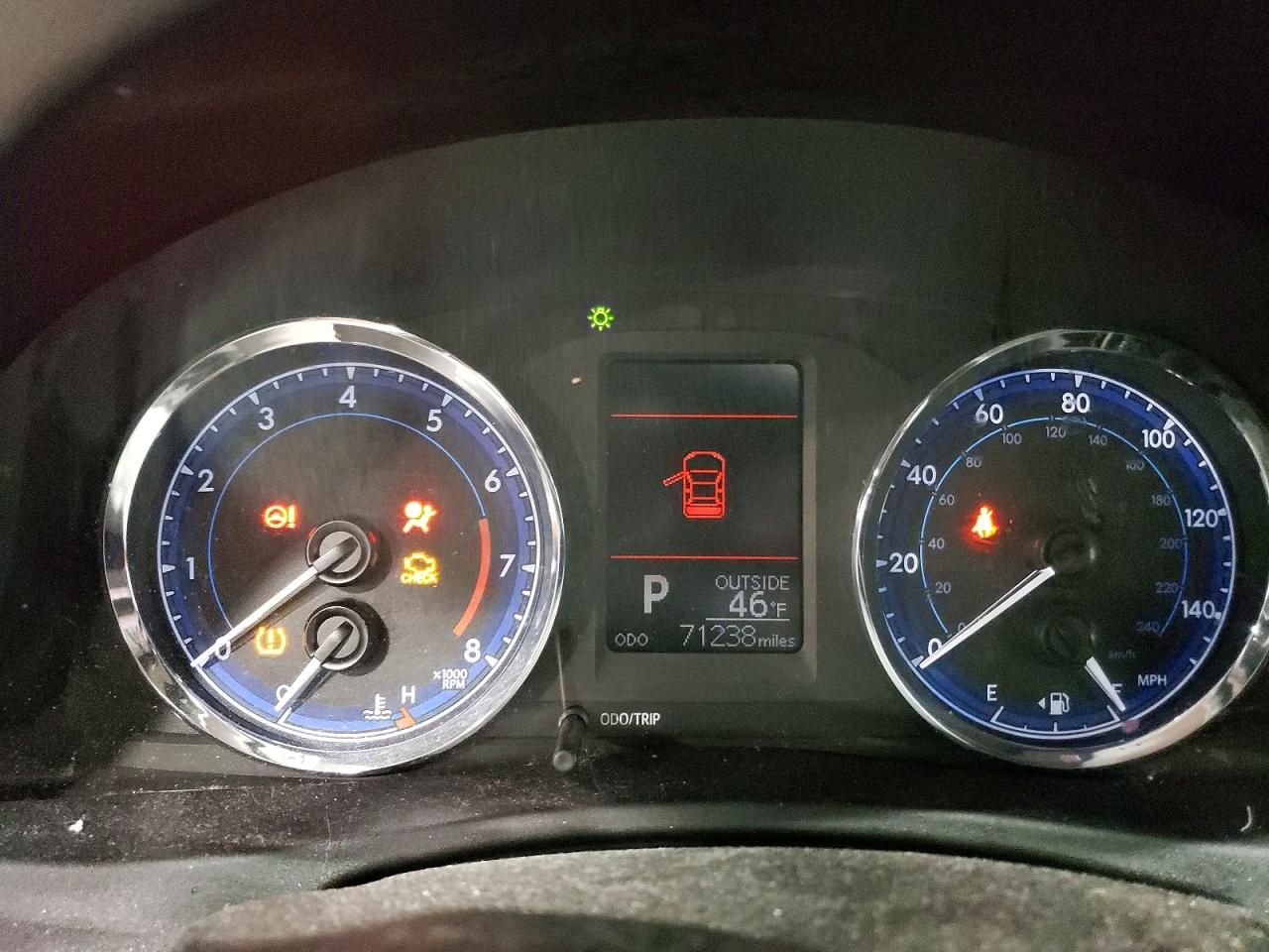 2017 TOYOTA COROLLA L photo 9