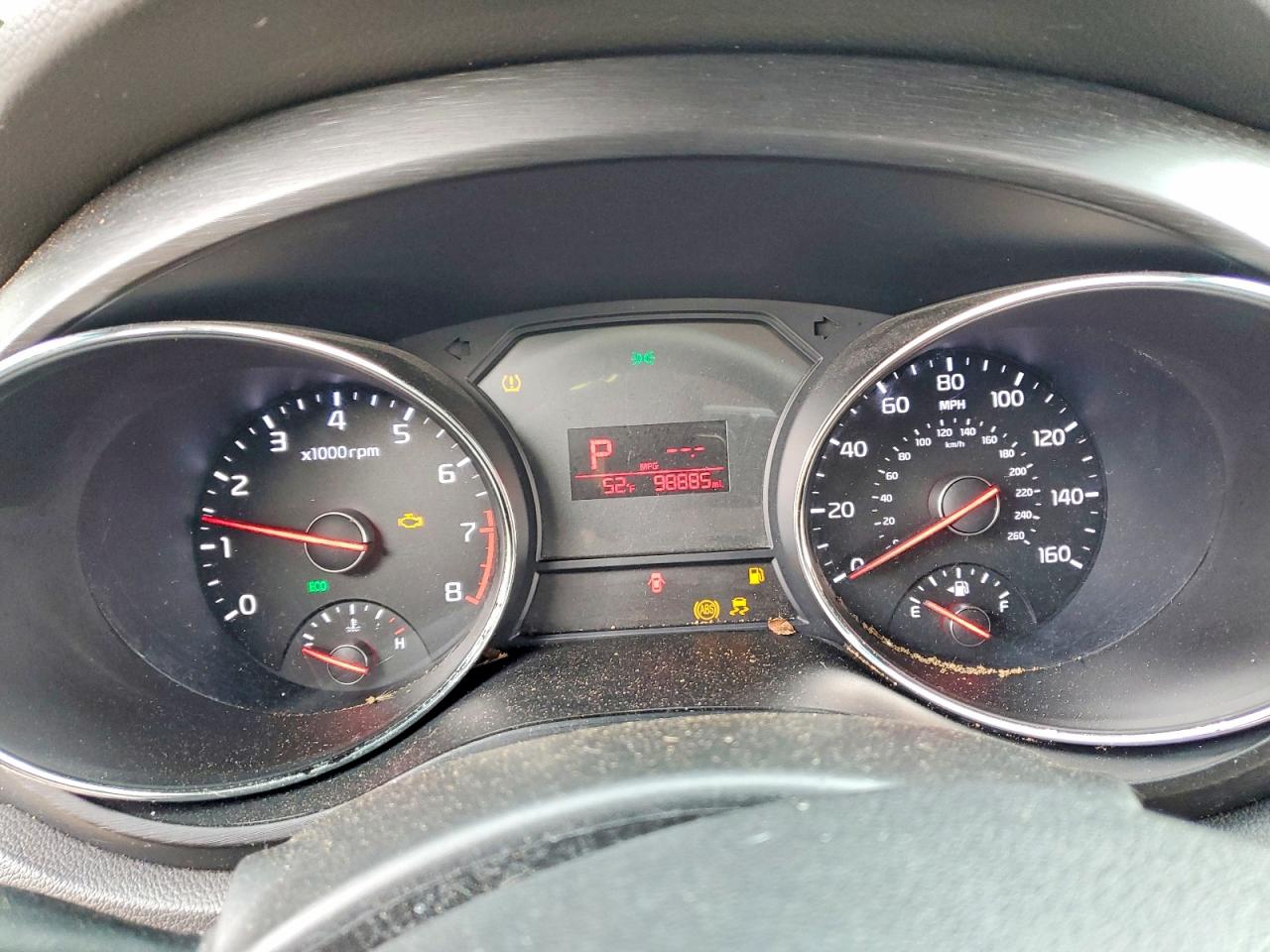 2016 KIA SEDONA LX photo 9