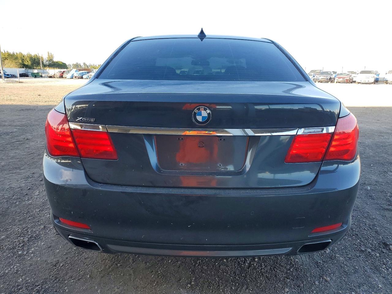 2012 BMW 750 LXI photo 11