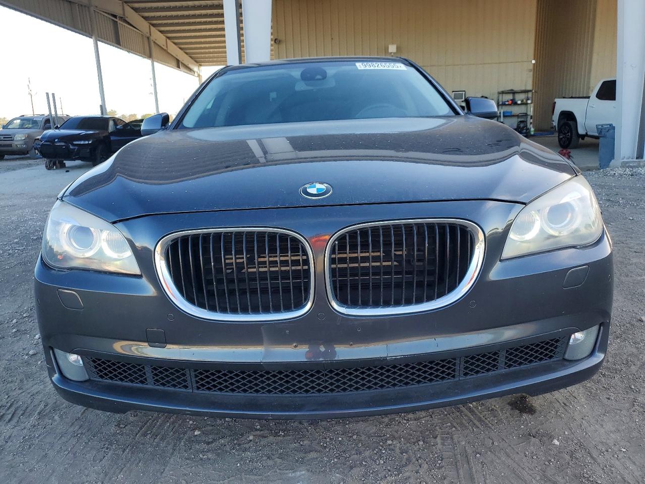 2012 BMW 750 LXI photo 9