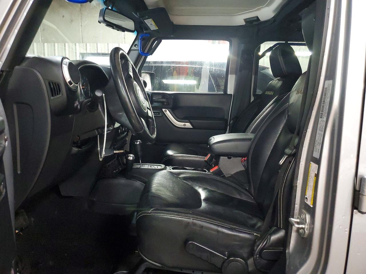 2015 JEEP WRANGLER UNLIMITED SAHARA photo 7