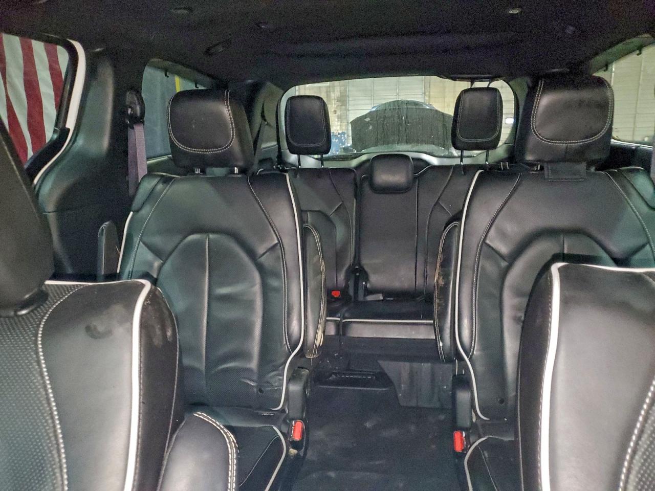 2025 CHRYSLER PACIFICA LIMITED photo 10