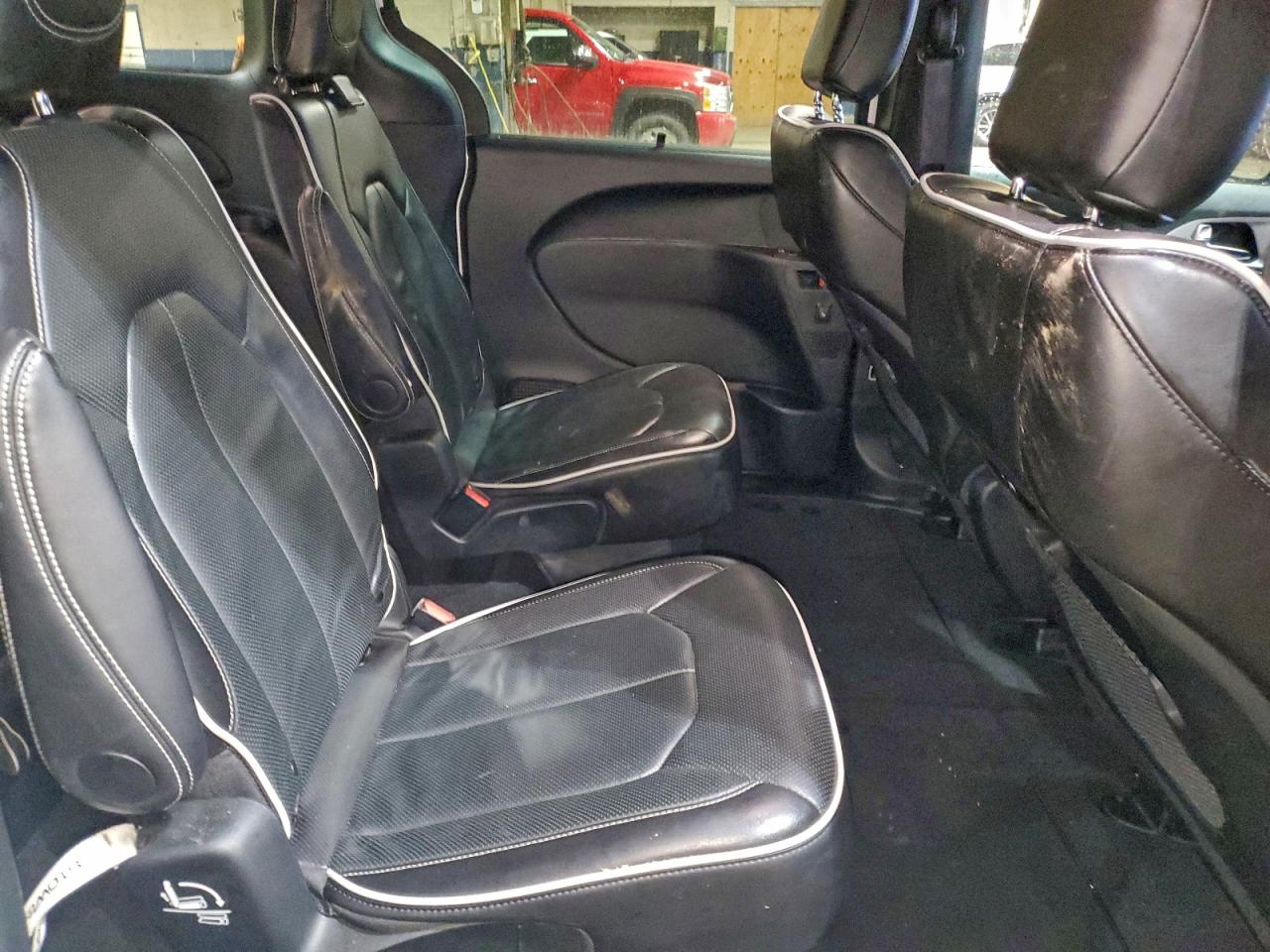 2025 CHRYSLER PACIFICA LIMITED photo 11